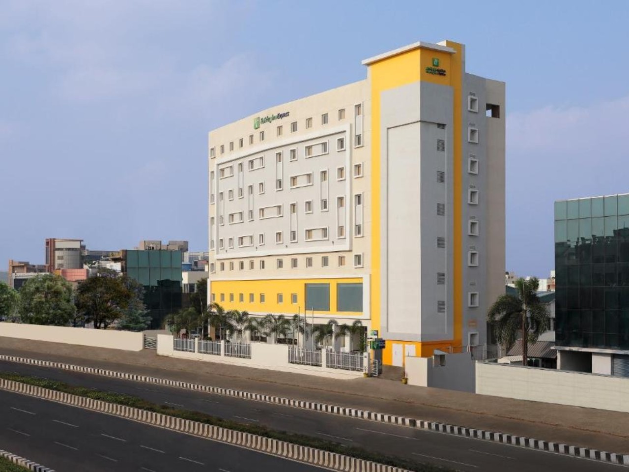 Holiday Inn Express-Chennai in Chennai