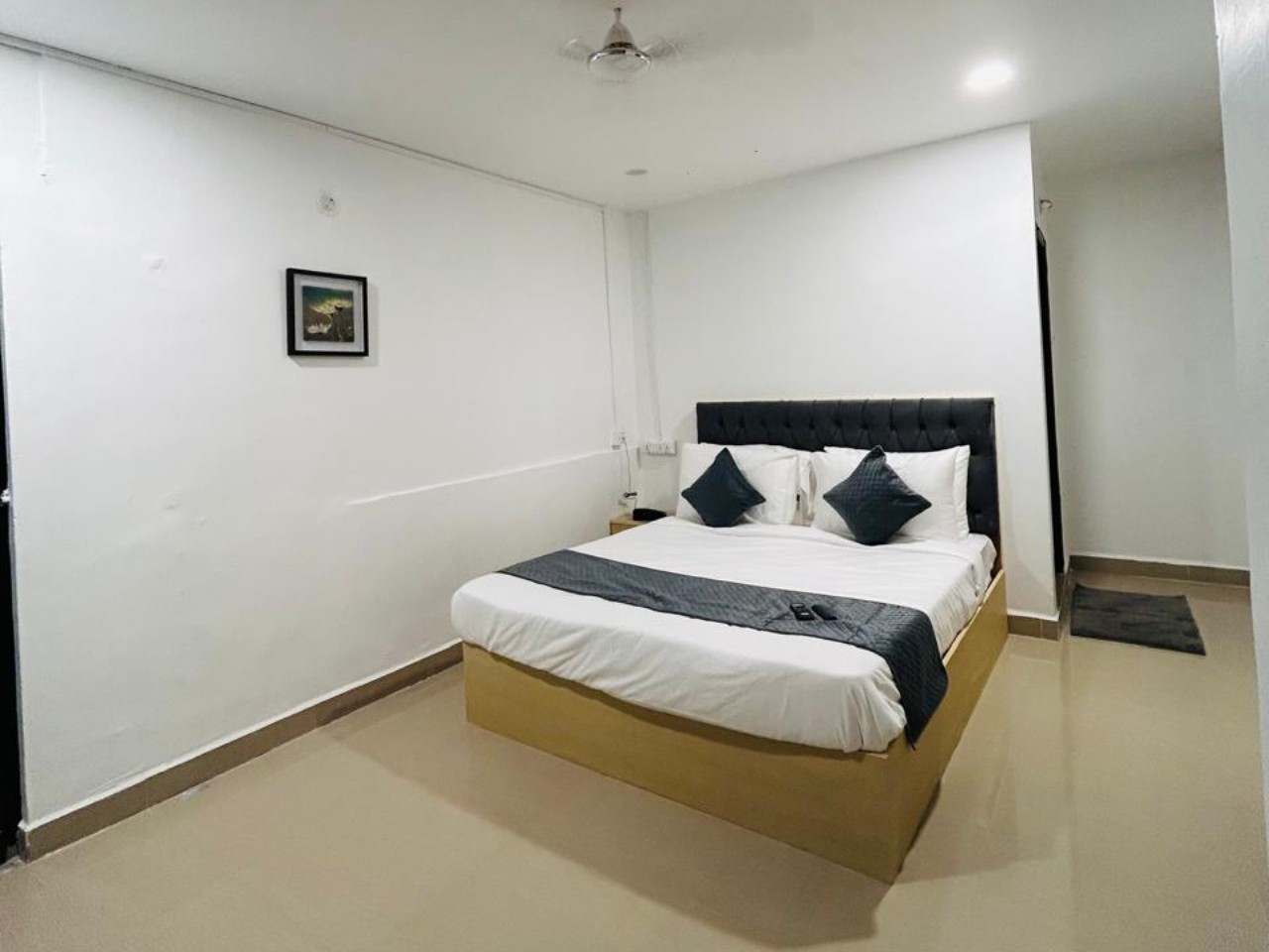 Wild Wings Hotel in Hyderabad