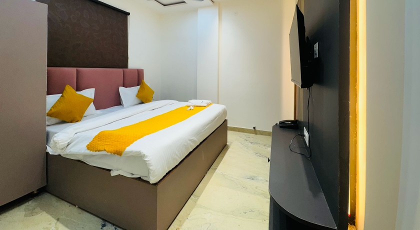 Hotel 7 Star in Delhi