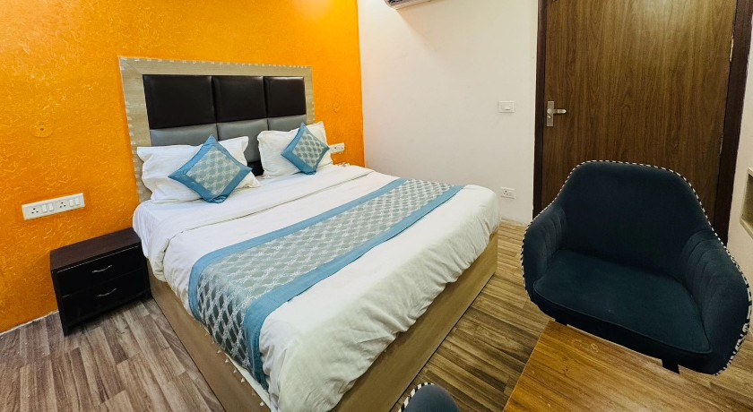 Hotel 7 Star in Delhi