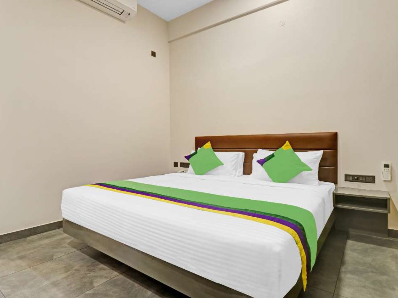 Treebo Grand Vistara Airport Suites in Ernakulam
