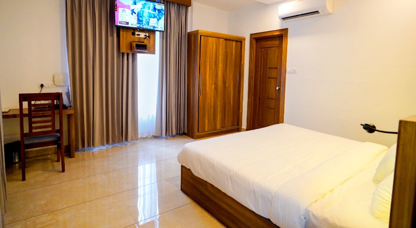 Puthur Residency Hotel in Thrissur