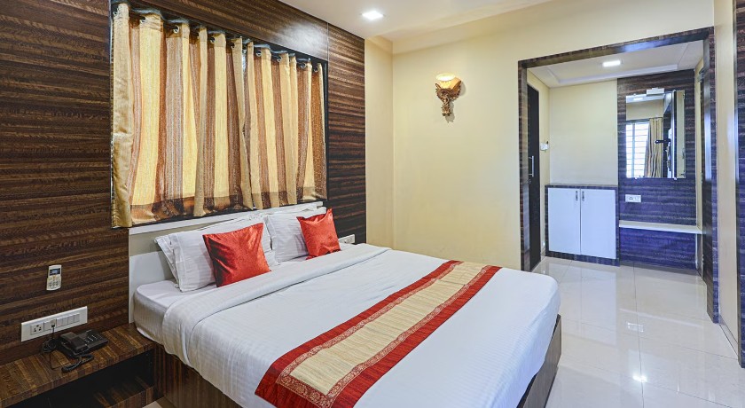 Hotel Shelter Inn in Mumbai