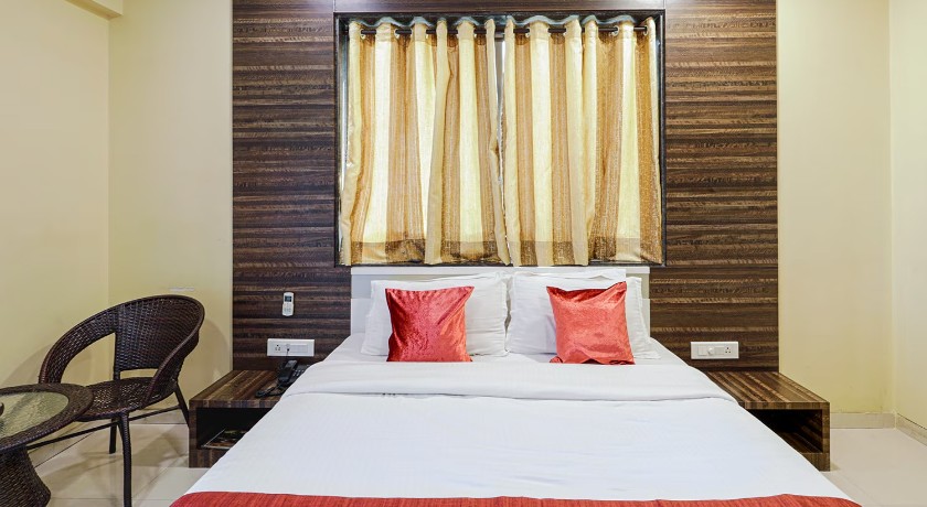 Hotel Shelter Inn in Mumbai