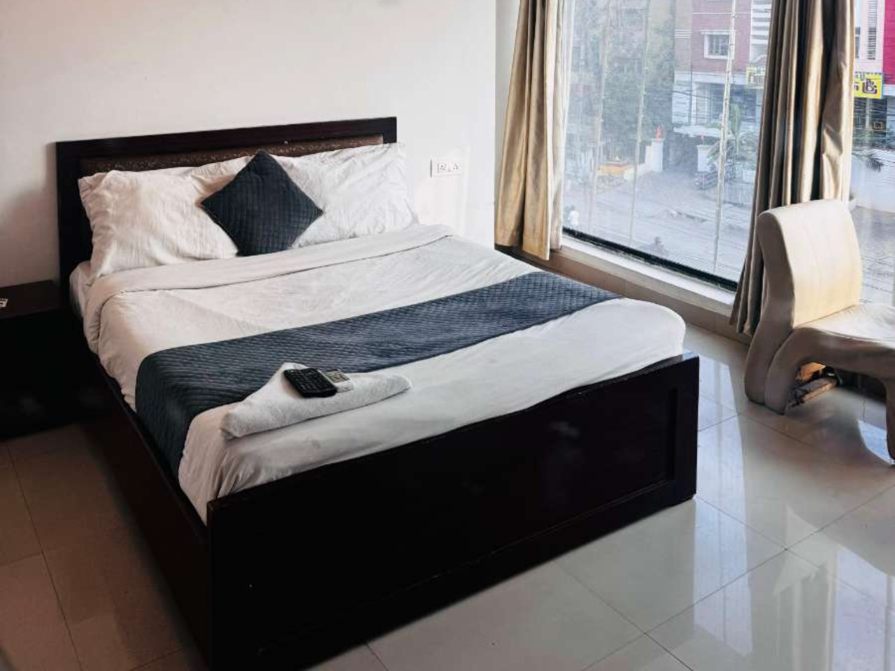 Wild Wings Hotel in Hyderabad