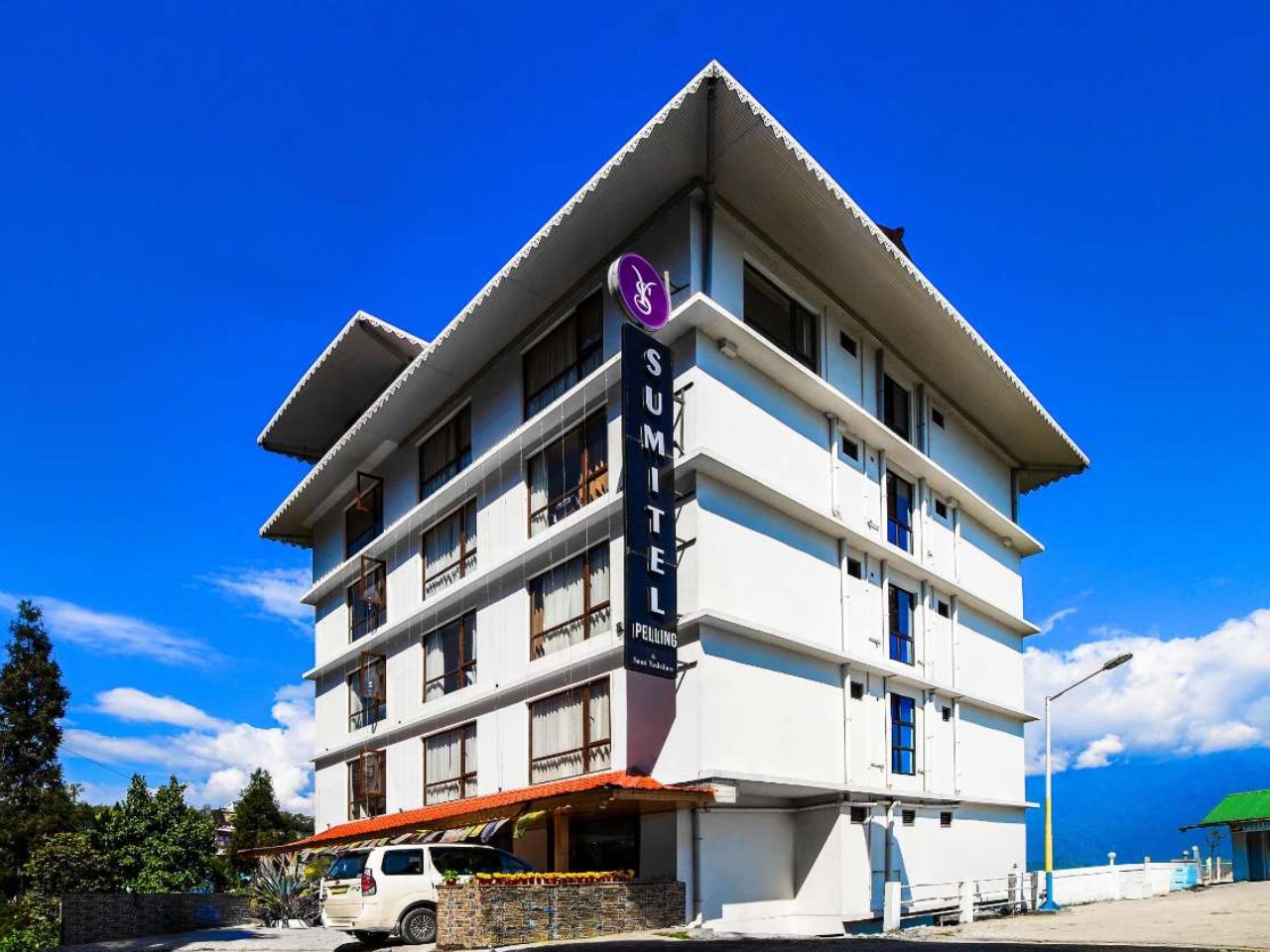 Sumitel Pelling in Pelling