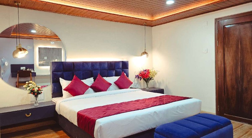 Sumi Stays in Darjeeling