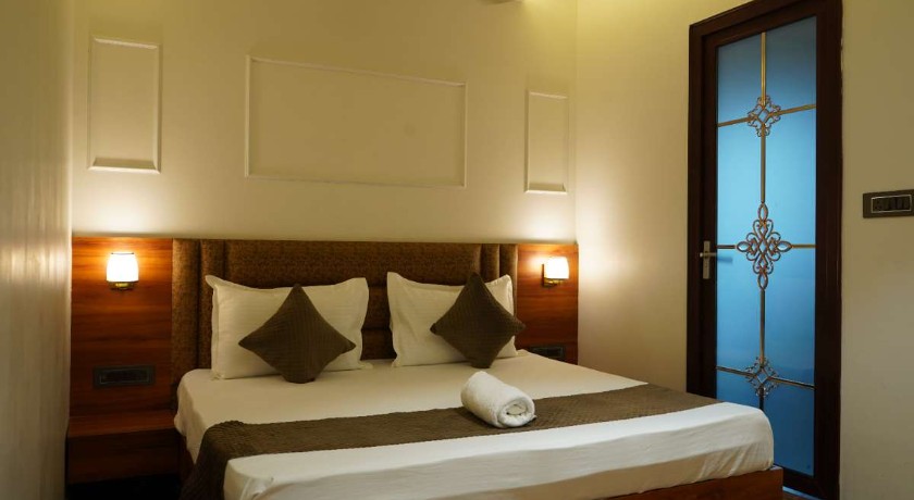 The Aura Hotel and Banquet in Delhi