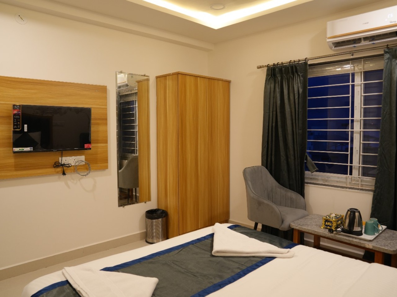 Hotel Vamshi Elite in Hyderabad