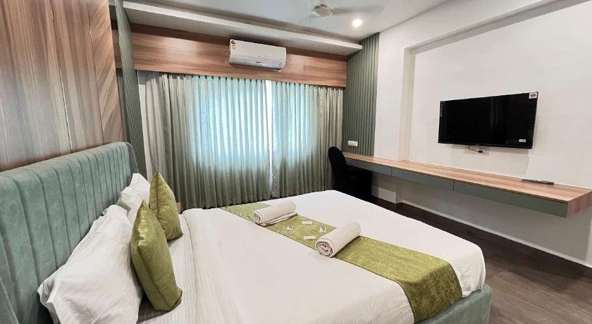 Hotel Heraa in Mangalore