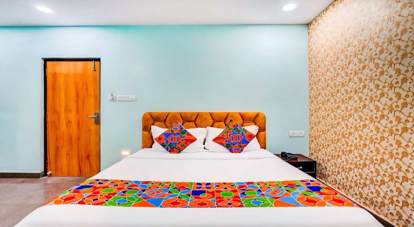 Hotel Emara Inn in Bangalore