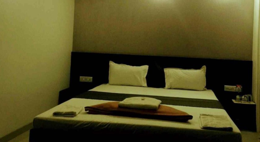 Hotel Raj Cottage in Panvel