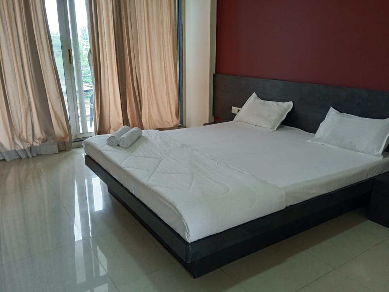 Hotel Raj Cottage in Panvel