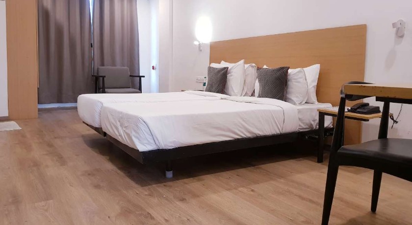 Hotel Samrat in Mumbai