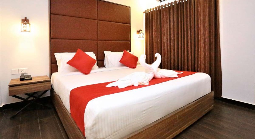 Hotel Crown Suites in Kochi