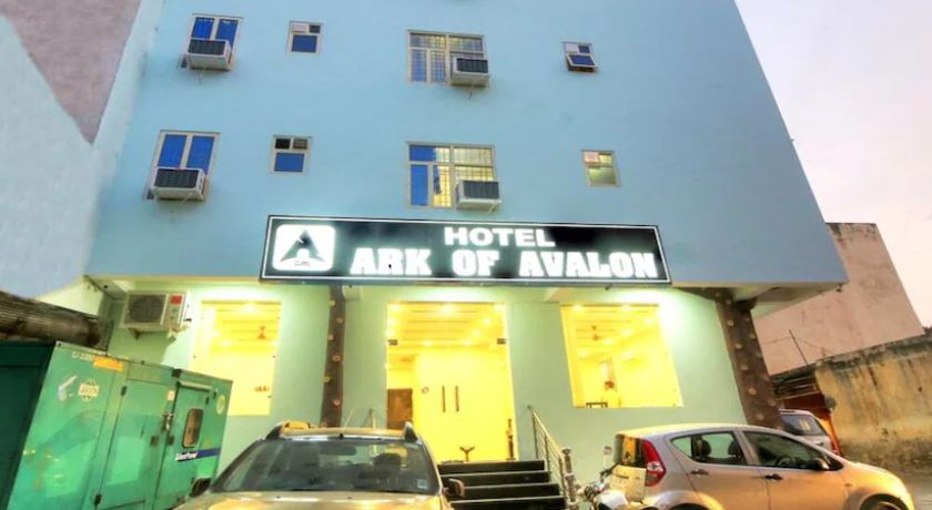 Hotel Ark Of Avalon in Delhi