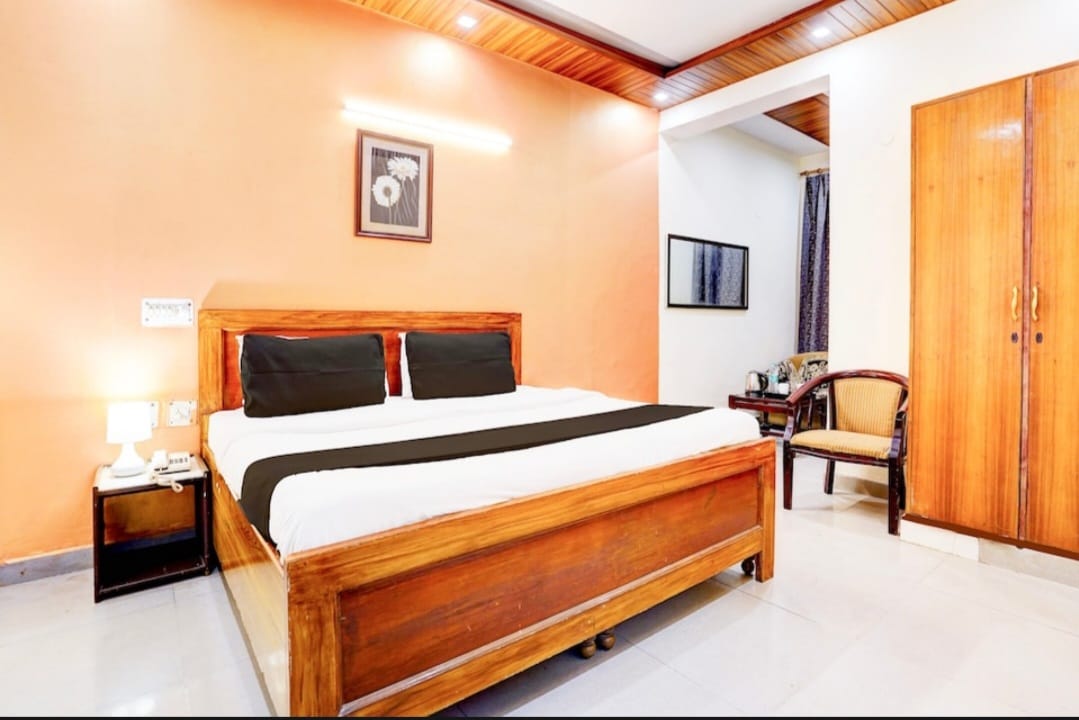 Hotel Relax Inn in Noida