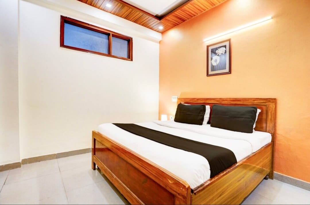 Hotel Relax Inn in Noida