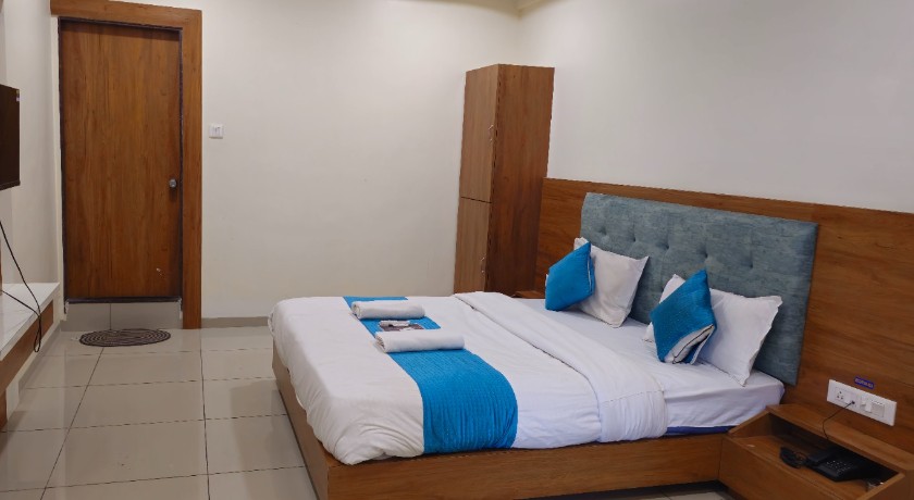 Hotel Akshar Palace in Vadodara