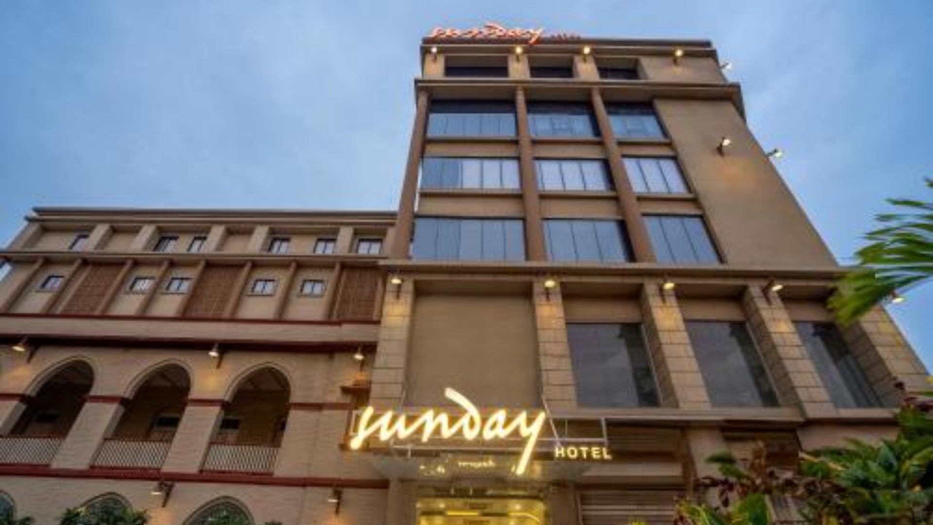 Sunday Hotel Vadodara in Vadodara