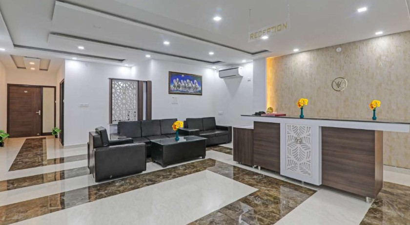 Hotel Vinayak in Lucknow