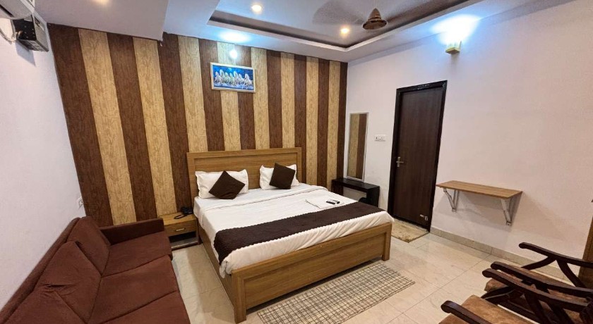 Hotel Vinayak in Lucknow