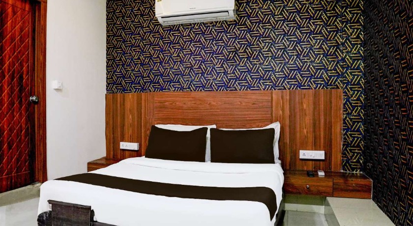 Hotel Angel Park in Ahmedabad