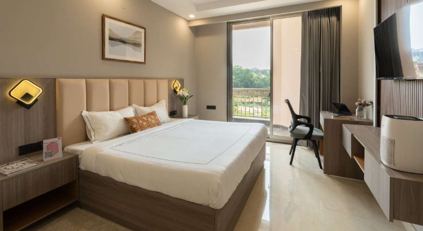 StayVista Residences - CyberCity Hub in Gurgaon