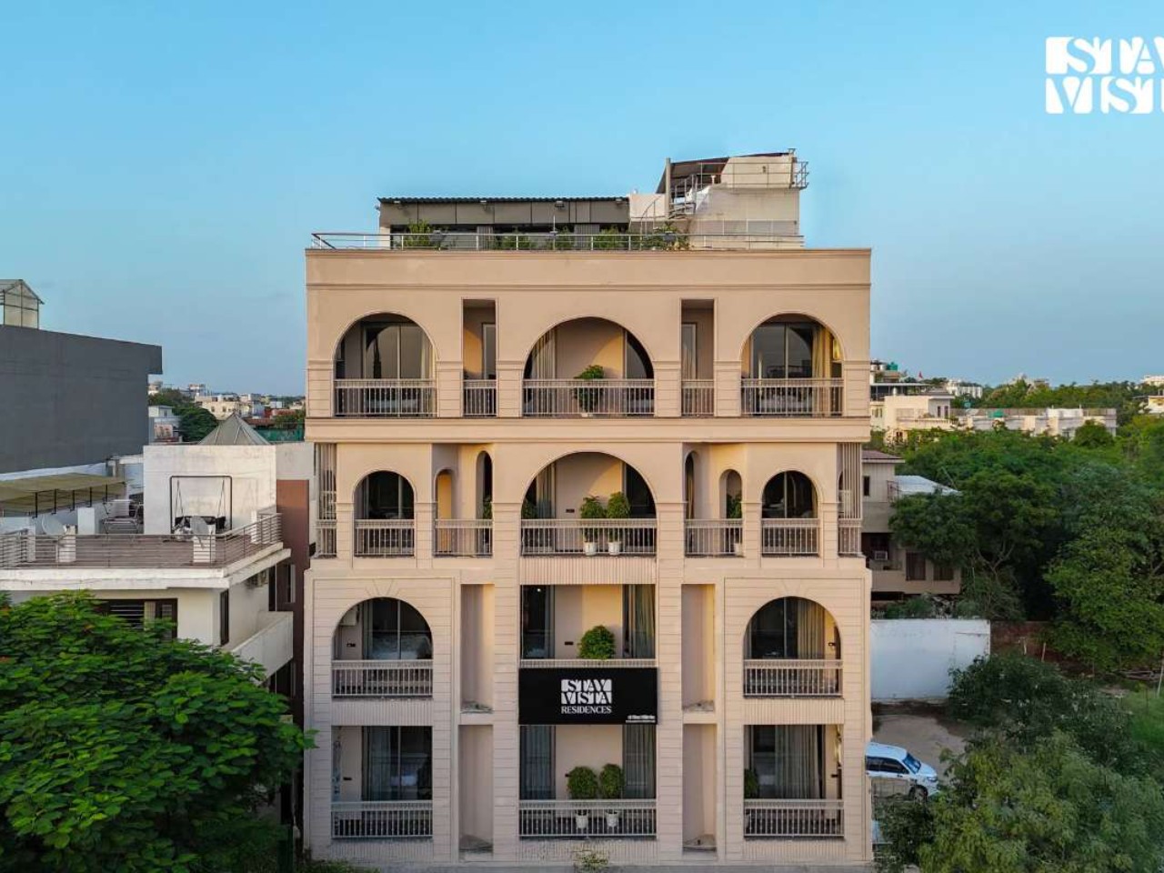 StayVista Residences - CyberCity Hub in Gurgaon