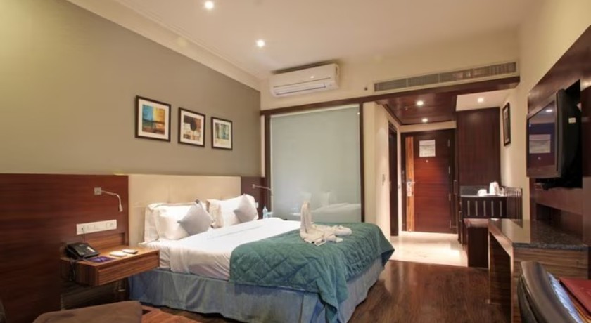 The Golden Palms Hotel and Spa in Delhi