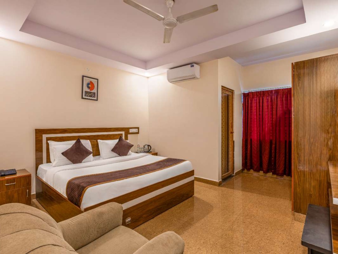 Hotel Park View Inn in Bangalore