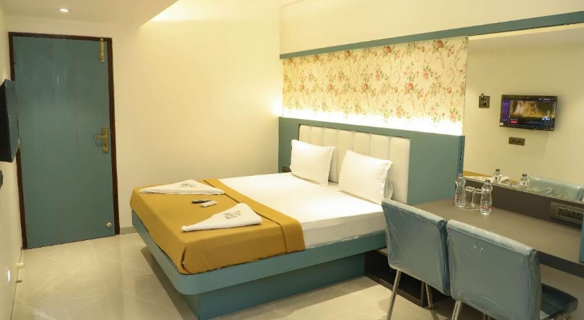 Deluxe Guest House in Thane