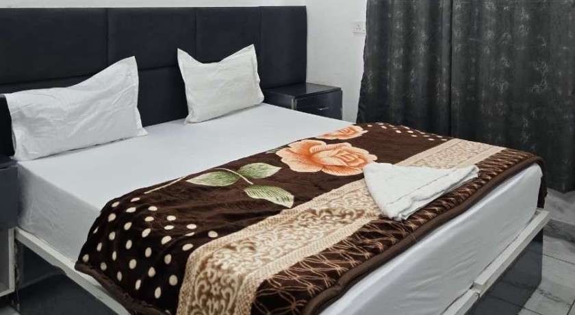 Hotel HR Residency  in Delhi