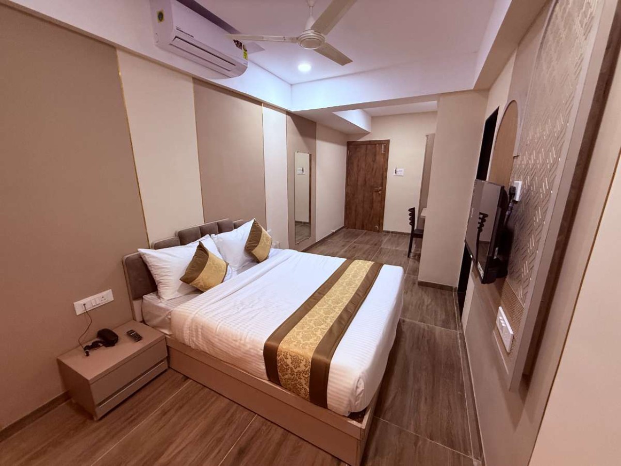Hotel Melody NX in Thane