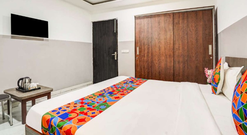 Hotel Shagun Rohini Sec-20 in Delhi