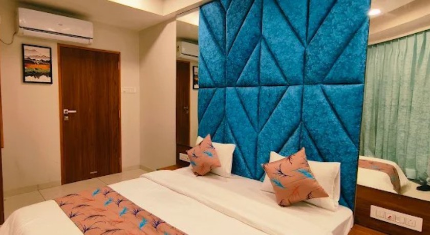 Hotel Villa Empire in Vadodara