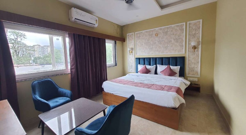 Hotel Curl in Dehradun