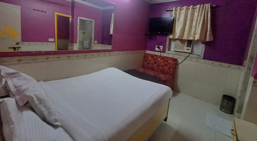 Sai Shraddha Guest House in Mumbai