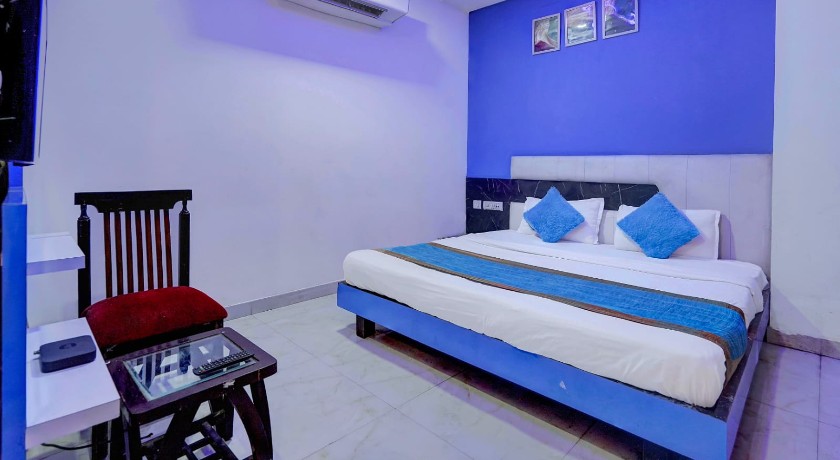 Hotel Season Grand in Delhi