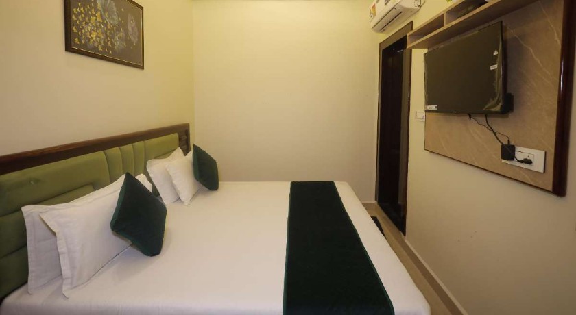 Hotel Pragati Palace in Mathura