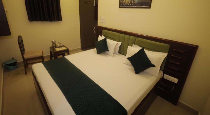 Hotel Pragati Palace in Mathura