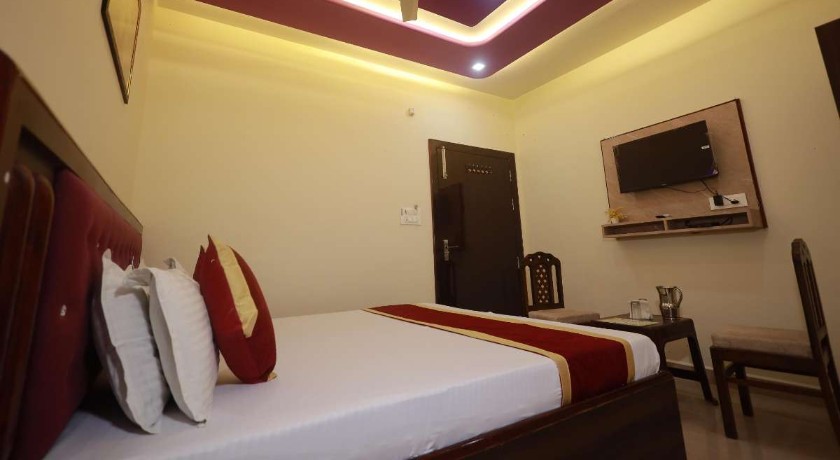 Hotel Pragati Palace in Mathura