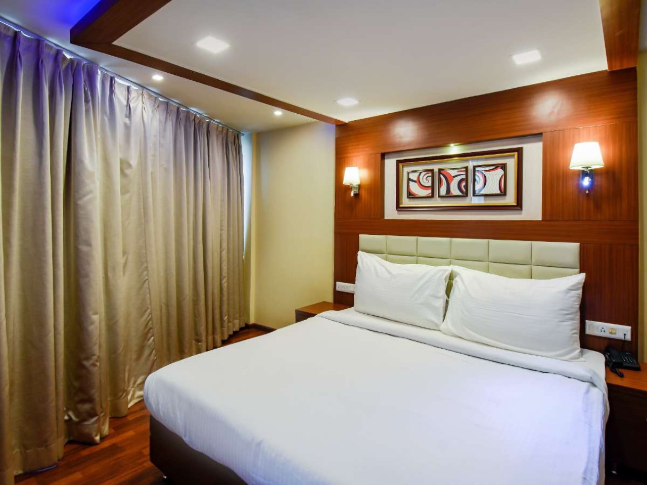 Hotel Sawood International in Kolkata