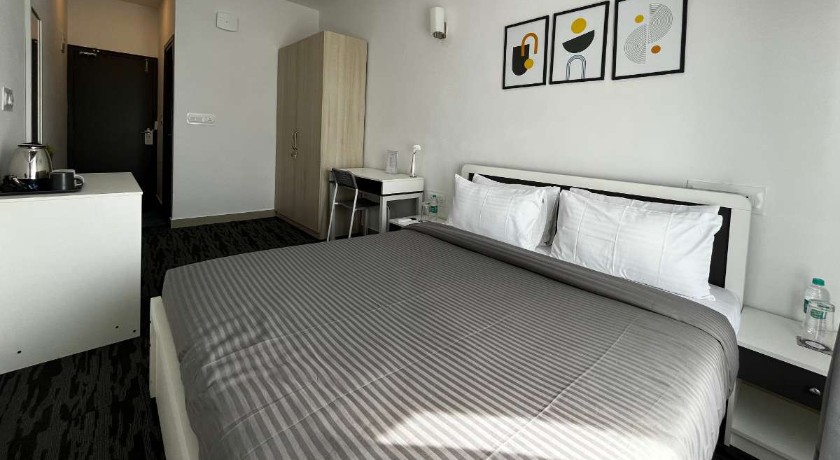 Hotel Z Triloha in Bangalore