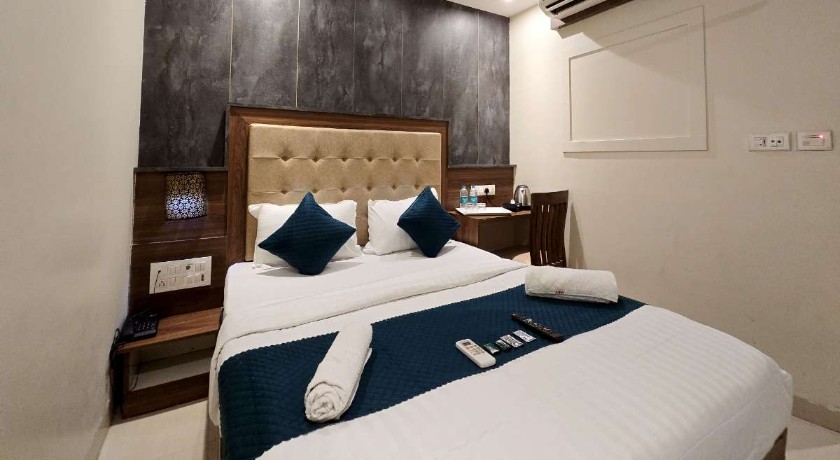 Hotel Amber Edition in Mumbai