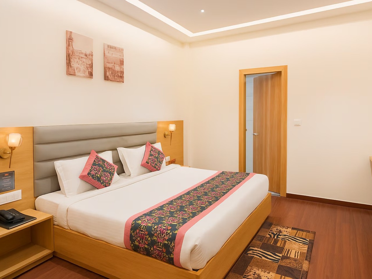 Hotel Luxurio in Amritsar