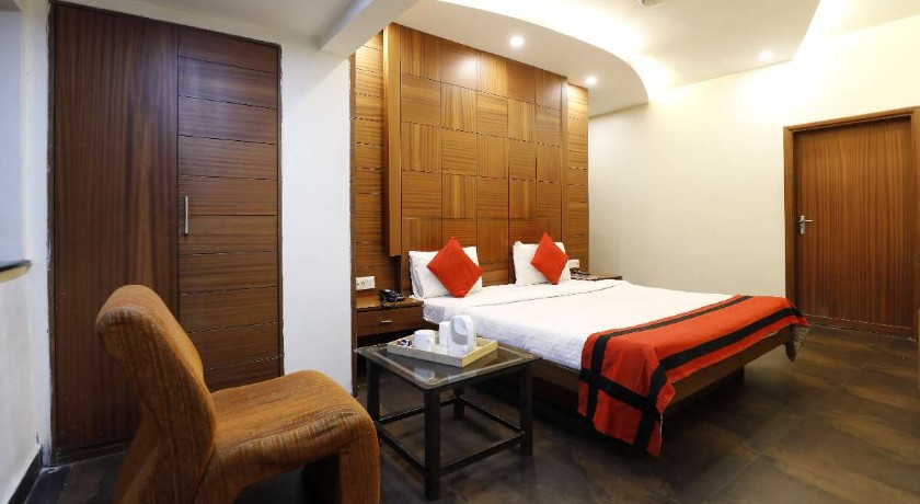 Hotel Trimoorti in Kolkata