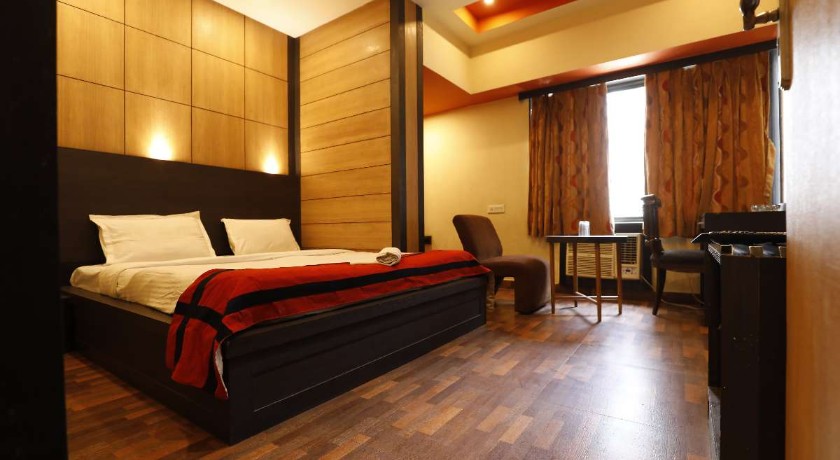 Hotel Trimoorti in Kolkata