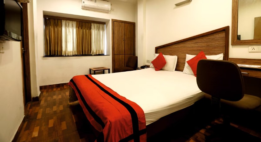 Hotel Trimoorti in Kolkata