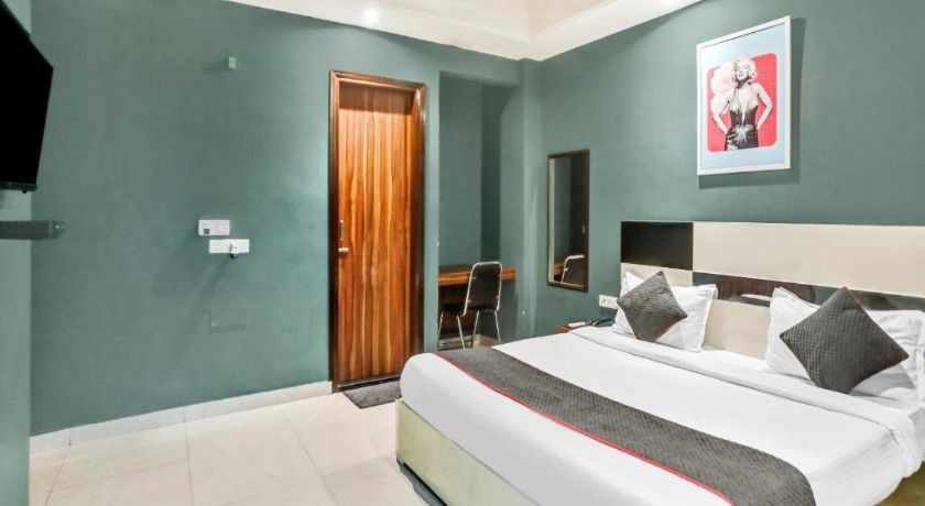 Hotel Church House in Delhi